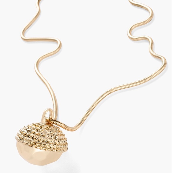 CHICO’S Acorn Briar Ball Long Necklace. With delightful Acorn Shaped Pendant. - Picture 4 of 14